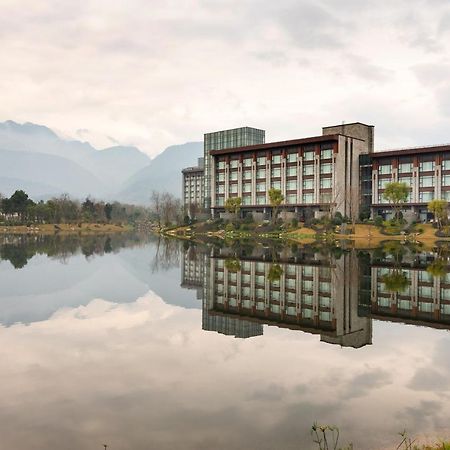 Le Meridien Emei Mountain Resort Emeishan Exteriör bild