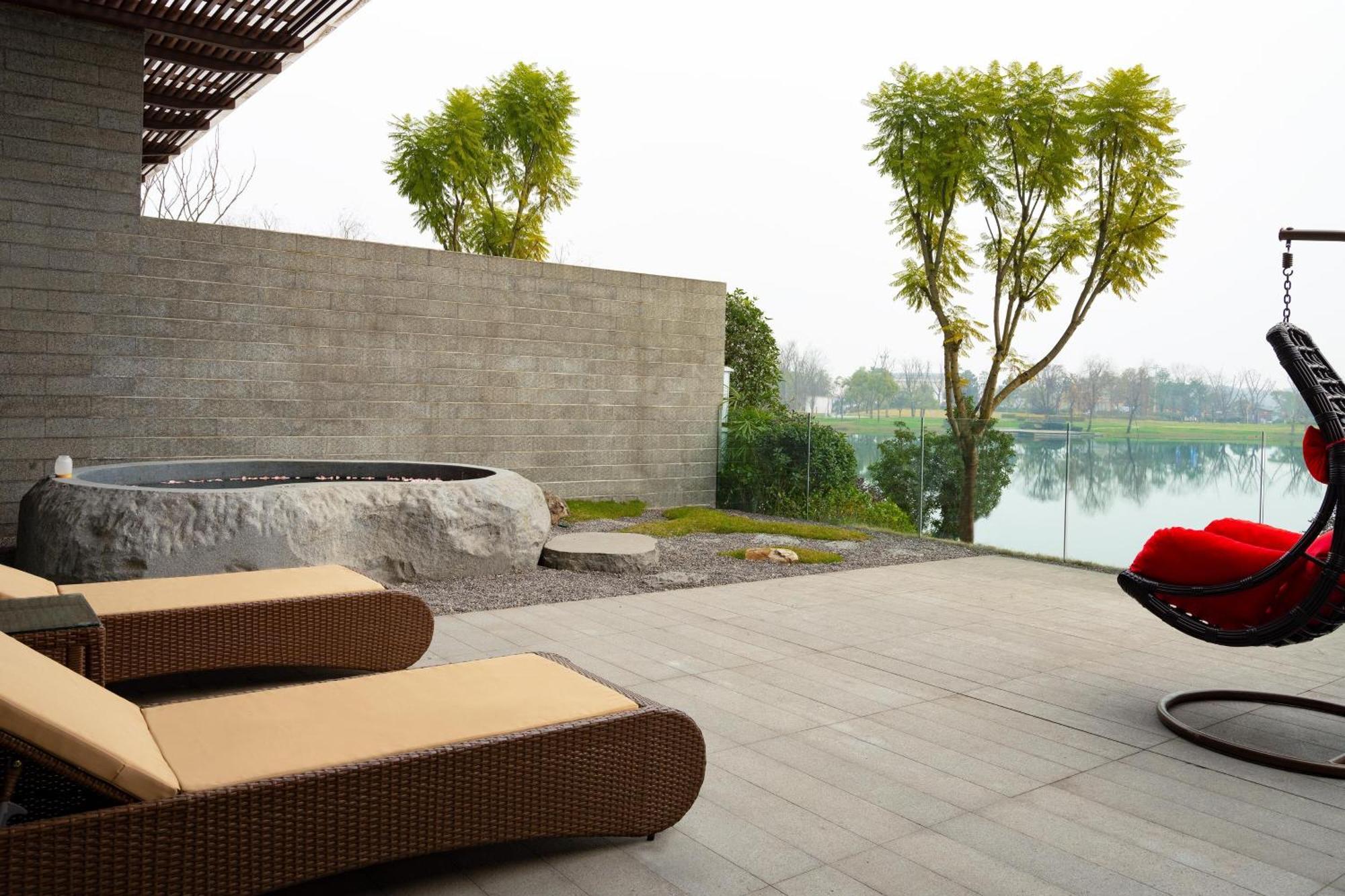 Le Meridien Emei Mountain Resort Emeishan Exteriör bild